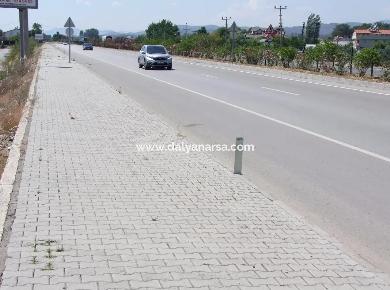 Commercial Grundstück 2500 M2 Grundstück Zum Verkauf Schnäppchen Zum Verkauf In Fethiye Aus Die Hauptstraße Zu Null