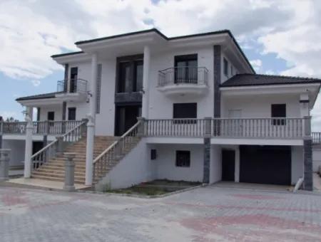 Luxury Villa For Sale In Zeytinalanda Köyceğinz Zeytınalanda 6800M2 Land Villa For Sale With Full Lake View