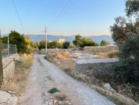 552M2 Land For Sale In Akyaka Kandillide With Sea View