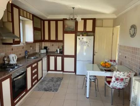 Villa For Sale In 600M2 Land In Dalyan