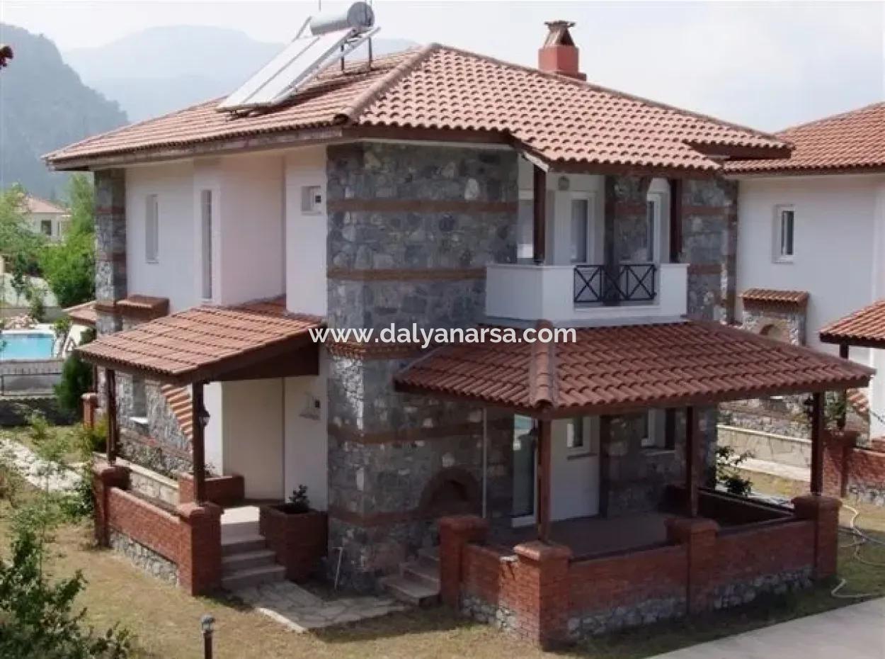 Dalyan'da Site İçerisinde 3+1 Satılık Villa