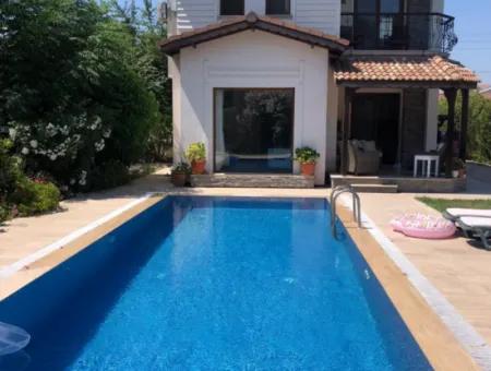 Dalyan Satılık Villa 615M2 Arsa İçinde 3+1 Satılık Villa