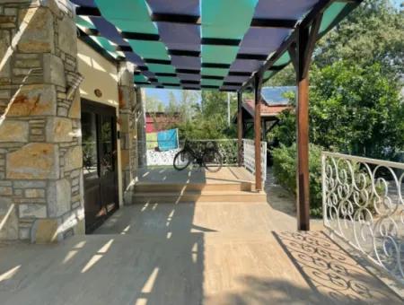 Dalyan Arıkbaşın'da Satılık Villa